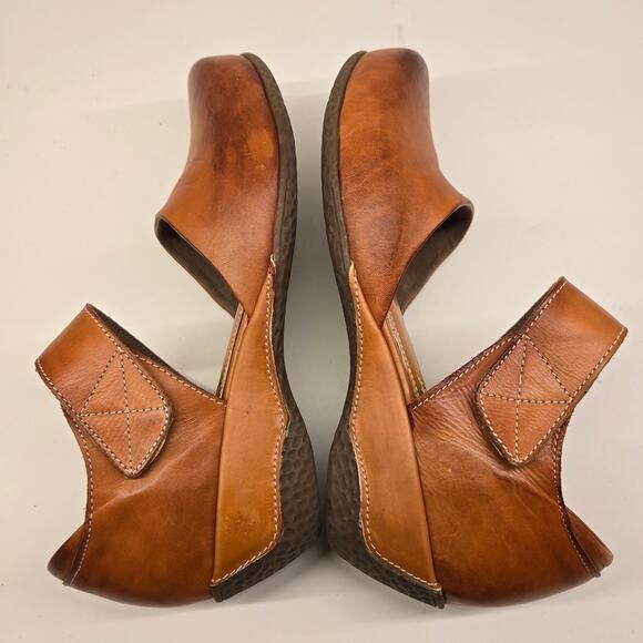 L'Artiste Gloss Mary Jane Brown Leather Closed Toe Comfort Clogs Sz 38 / 7.5 -8 - Picture 2 of 11